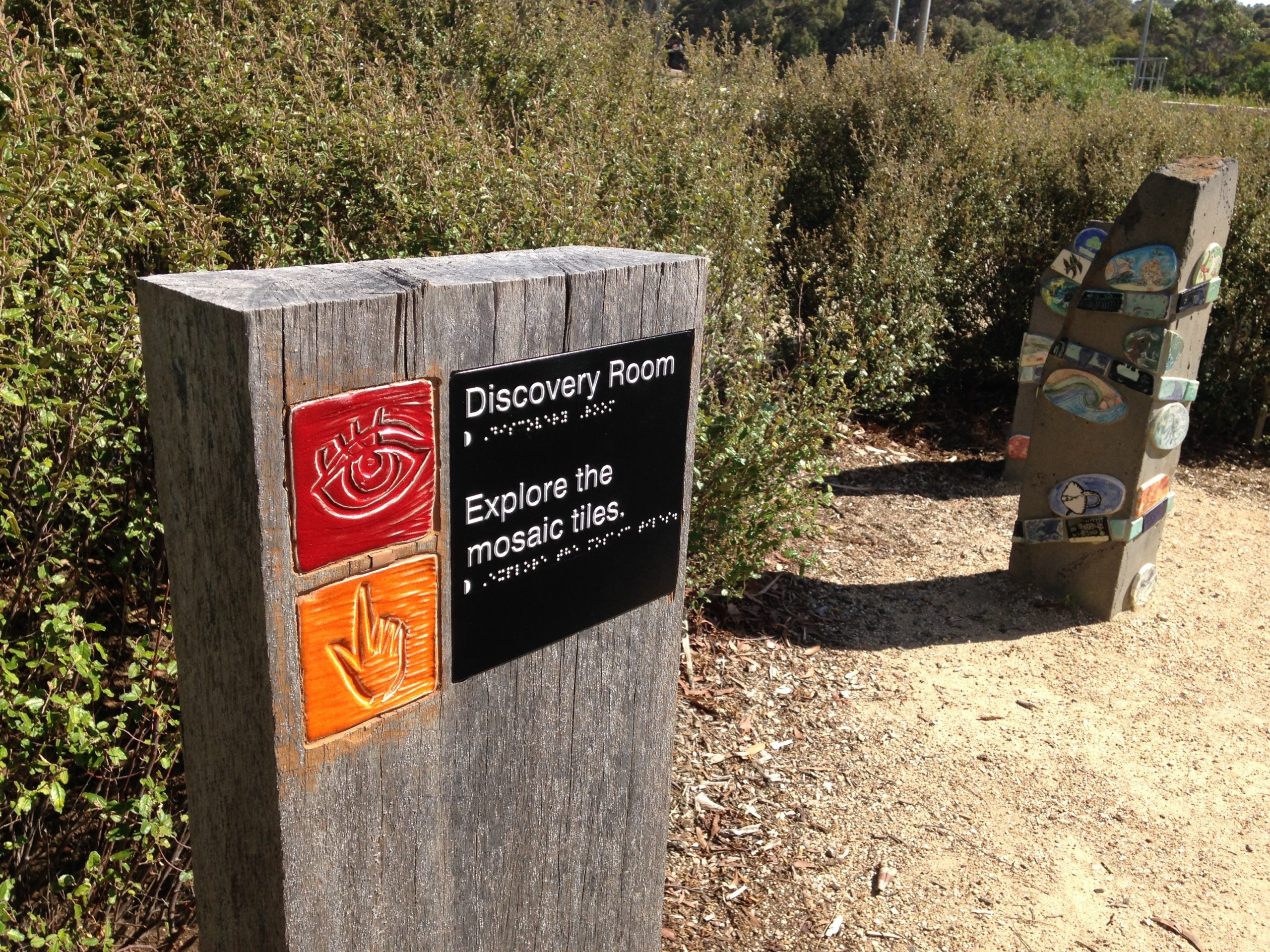 Braille Tactile Sign installed at Bob Pettit sensory Garden in Jan Juc, Victoria.